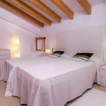 Bandris Situada A 2 Minutos Pollensa.