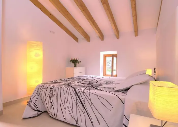 Bandris Situada A 2 Minutos Pollensa. Villa Pollença