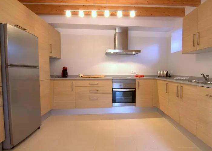 Bandris Situada A 2 Minutos Pollensa. * Pollença