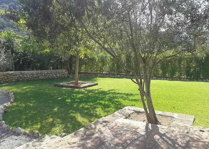 Bandris Situada A 2 Minutos Pollensa. *