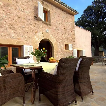 Bandris Situada A 2 Minutos Pollensa. 别墅 *